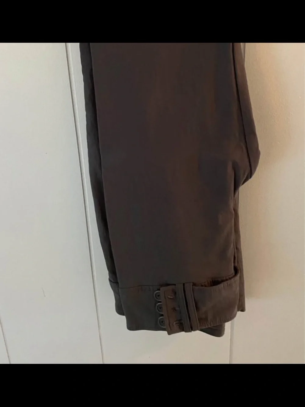 Charcoal gray stretch Button-Cuff Trousers
